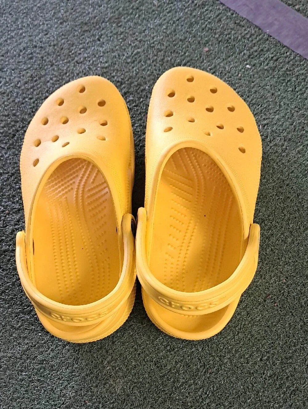 CROCS unisex bright